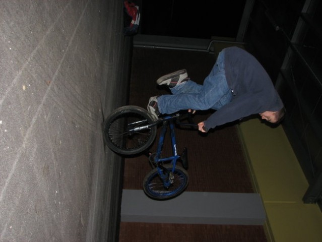 9.1.2008 BMX - foto