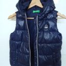Brezrokavnik puhovka benetton M, 130 cm