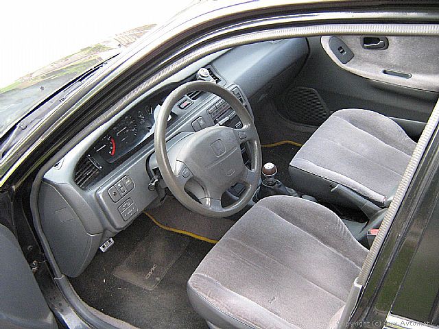 Honda Civic Sedan 93 ILS  - foto