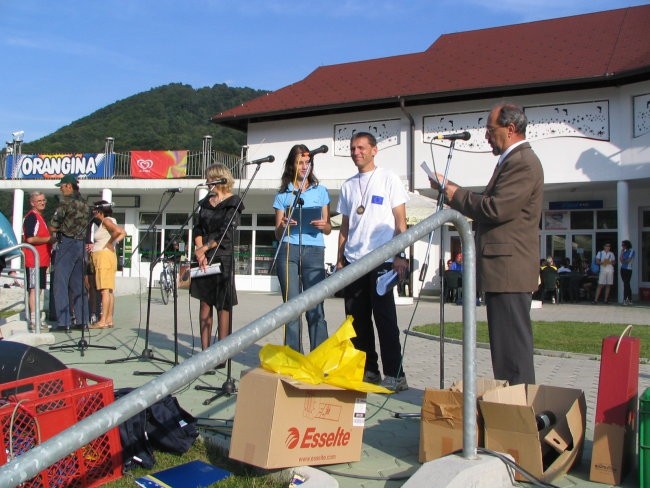 Rokov tek, 24.9.2005 - foto Gregor Krajnc - foto povečava