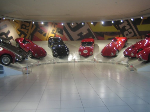 Ferrari muzej 8.2.07 - foto
