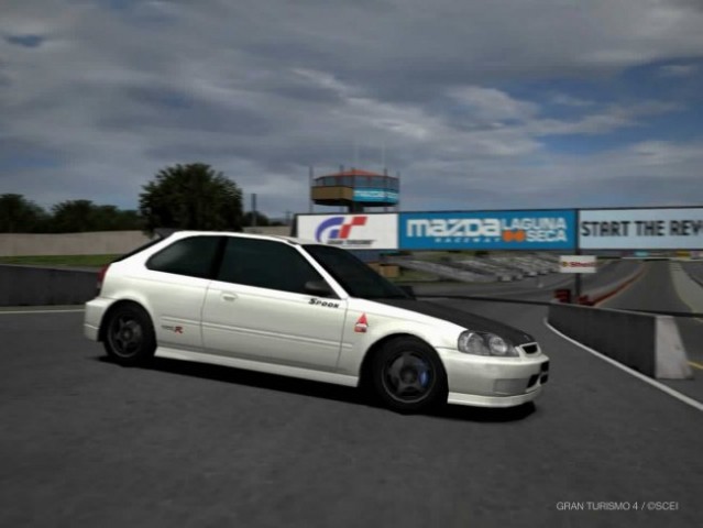 Gran Turismo4 - foto