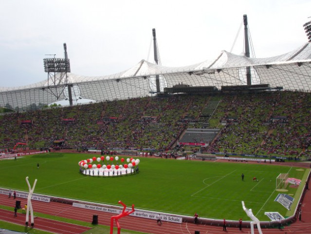 Zadnja tekma FC Bayerna na starem Olypiastadionu (14.05.2005)