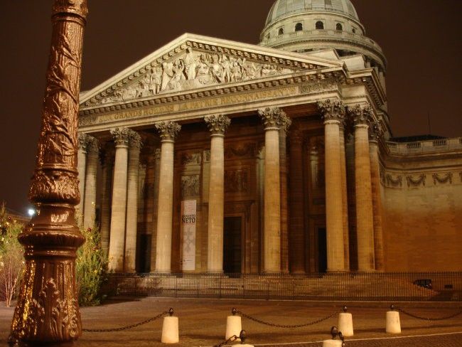 Panthéon - zadnji dom stevilnih francoskih velikanov