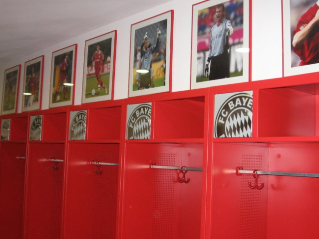 FC Bayern München locker room 
