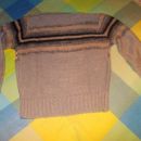 pulover - zadaj, vel.40, cena: 7€