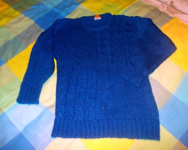 Moder pulover, vel.40, cena: 7€
