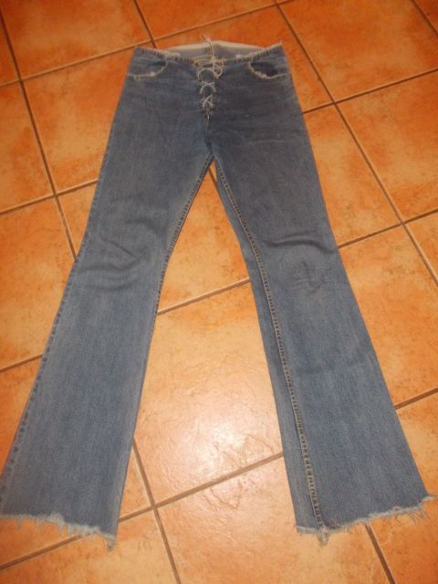 Kavbojke z resicami, vel.36, cena 10€