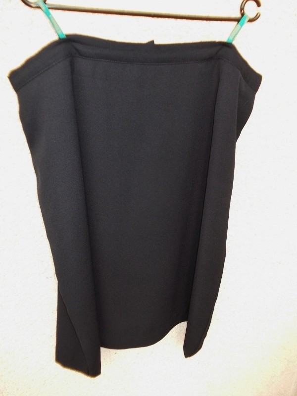 novo C&A krilo vel.56, cena 8€