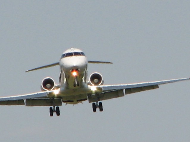 Bombardier CRJ-200LR (50 sedežev) adria