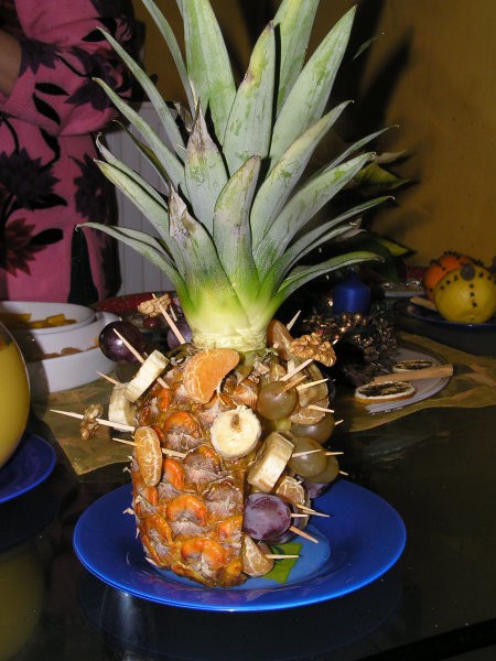 Sadje na ananasu ;)