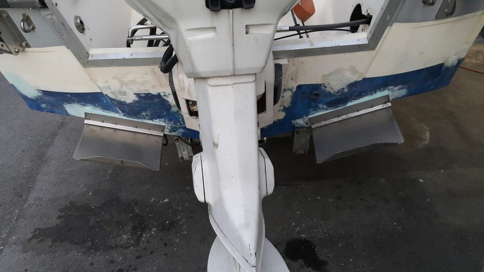 Outboard tampering - foto povečava