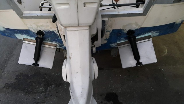 Outboard tampering - foto