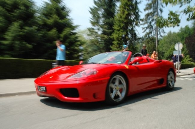 Ferrari srecanje bled - foto povečava