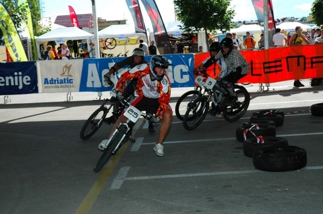 Bike fight ljubljana - foto povečava