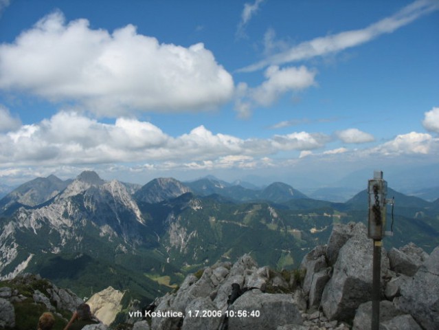 Košutica in planina Korošica nad Ljubeljem - foto