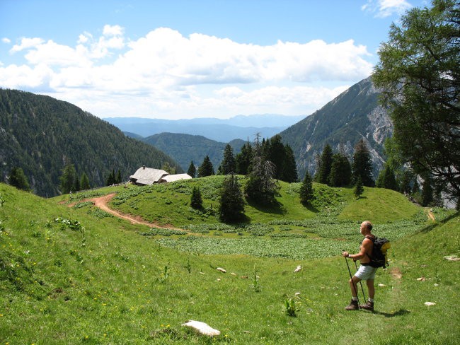 Košutica in planina Korošica nad Ljubeljem - foto povečava