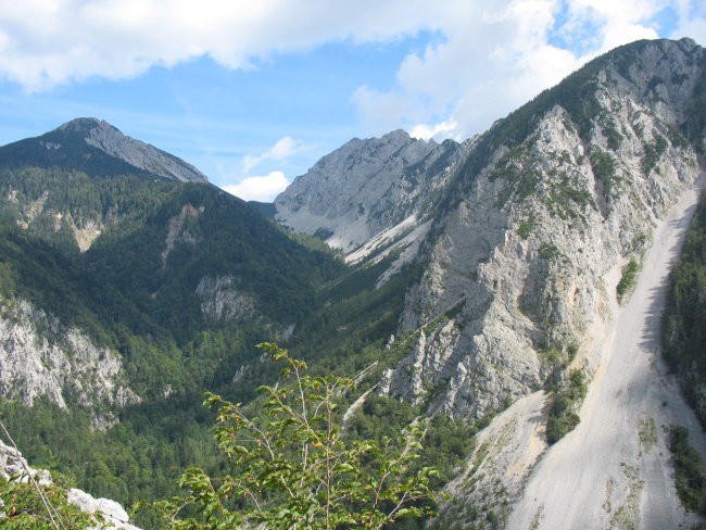 Košutica in planina Korošica nad Ljubeljem - foto povečava