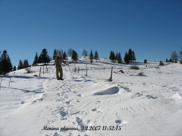 Menina planina - foto