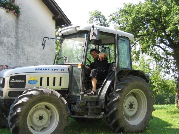 Natašin roj dan (skakalnica) - foto povečava