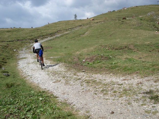 Na nekaterih delih je bi lvzpon res težak pa tudi cesta je bila ponekod dokaj slaba.