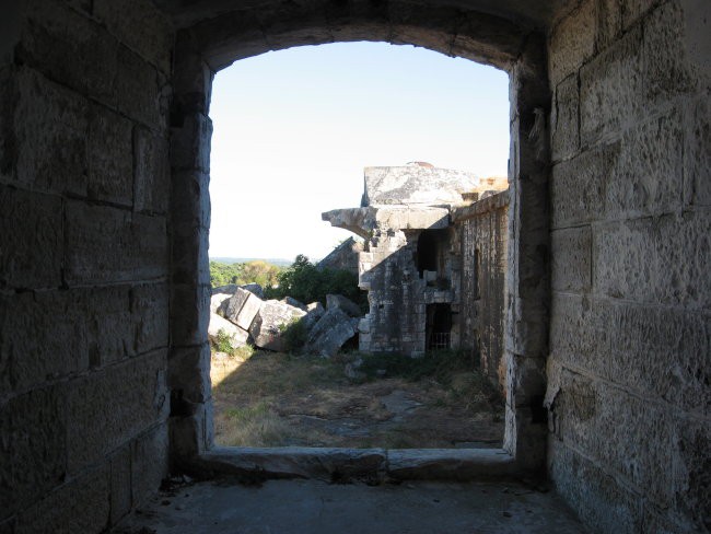 Fort Forno - Barbariga 11.8.2008 - foto povečava