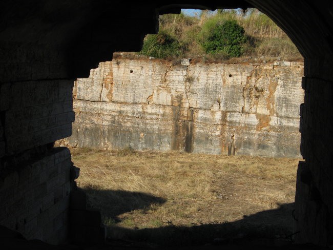 Fort Forno - Barbariga 11.8.2008 - foto povečava