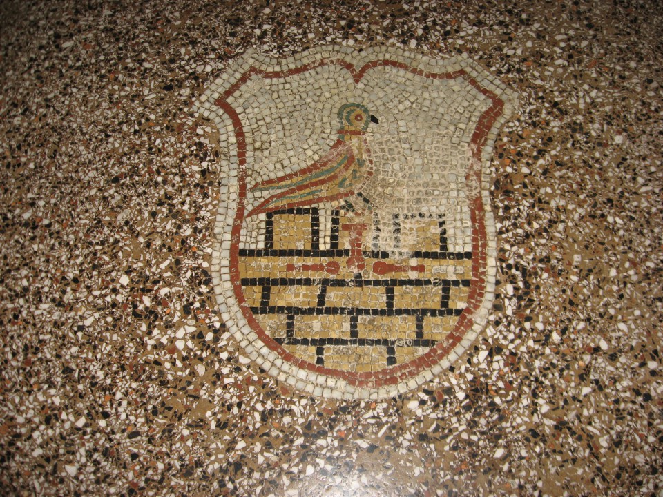 Grb Stiškega samostana