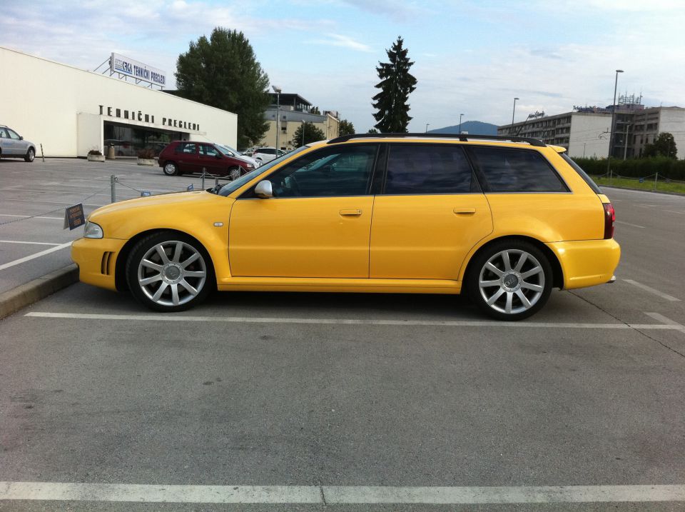 Audi rs4 - foto povečava