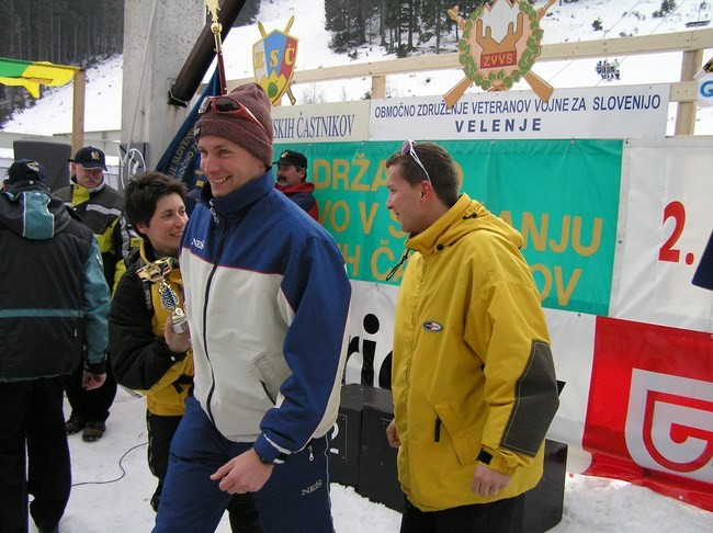 TEKOMOVANJE ČASTNIKOV IN VETERANOV V SMUČANJU - foto povečava