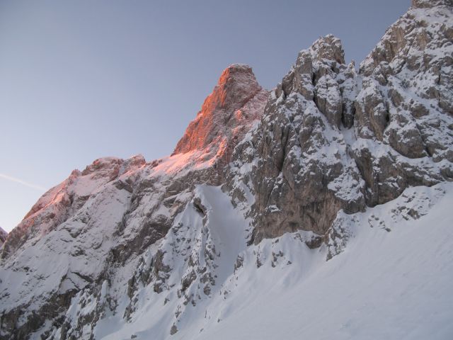 Prebujanje svetlobe v Alpah - 13.01.2014 - foto
