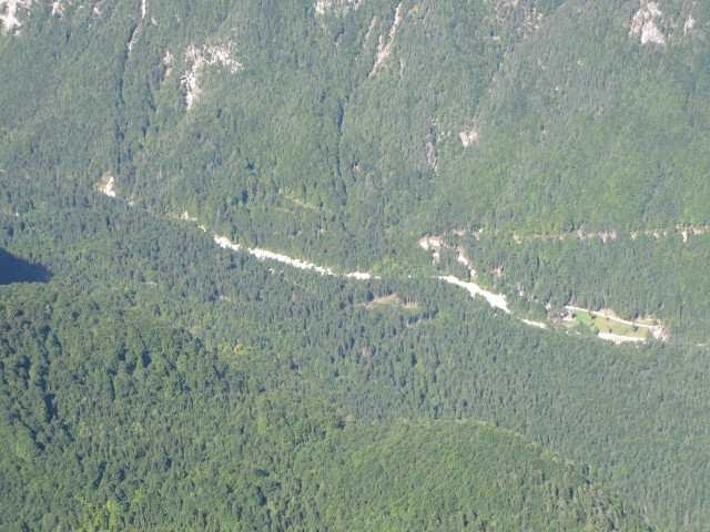 .... Logarska dolina daleč spodaj