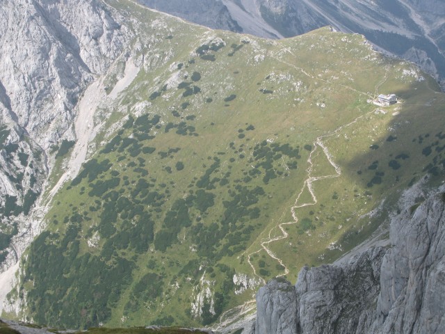 Pogled s Sukalnika na Kamniško sedlo