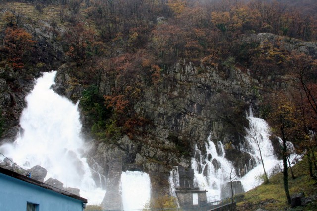 IZVIR HUBLJA 061208 - foto