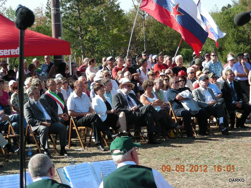 BAZOVICA 2012 a - foto povečava