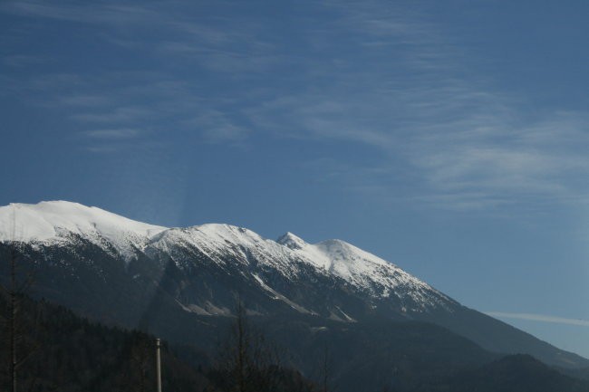 Na potepu s prijateljem - foto povečava