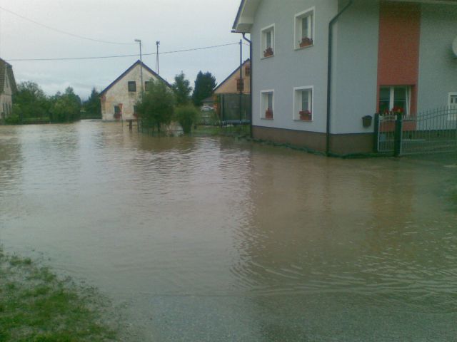 Poplava matena