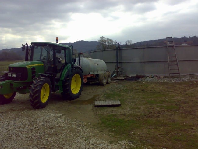 JD 6330 - foto povečava