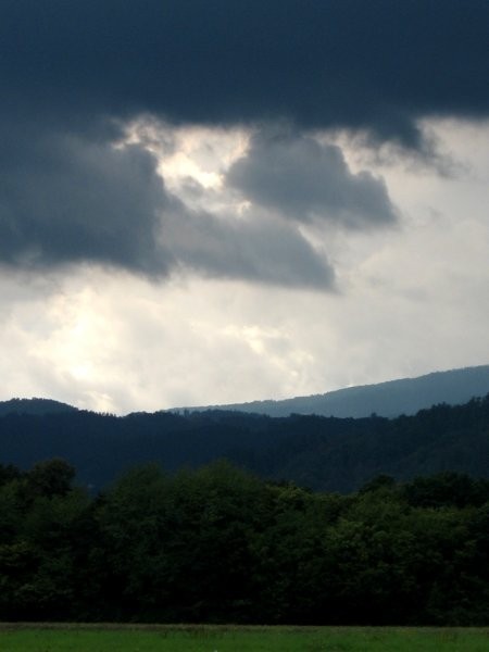 Pokrajine in sončni zahodi - foto