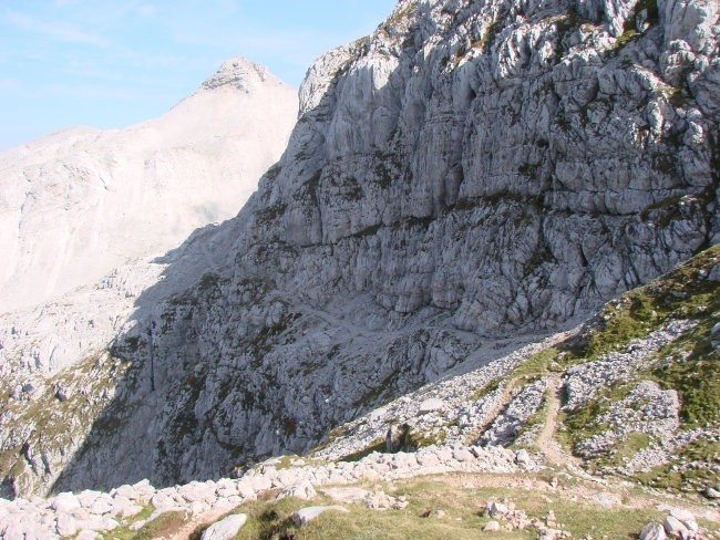 Planina Kuhinja-Krn mimo jezera v Lužnici - foto povečava