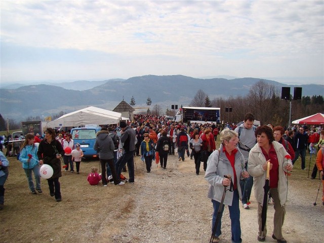 Pohod Krašnja-Limbarska gora-Trojane-15.3.09 - foto