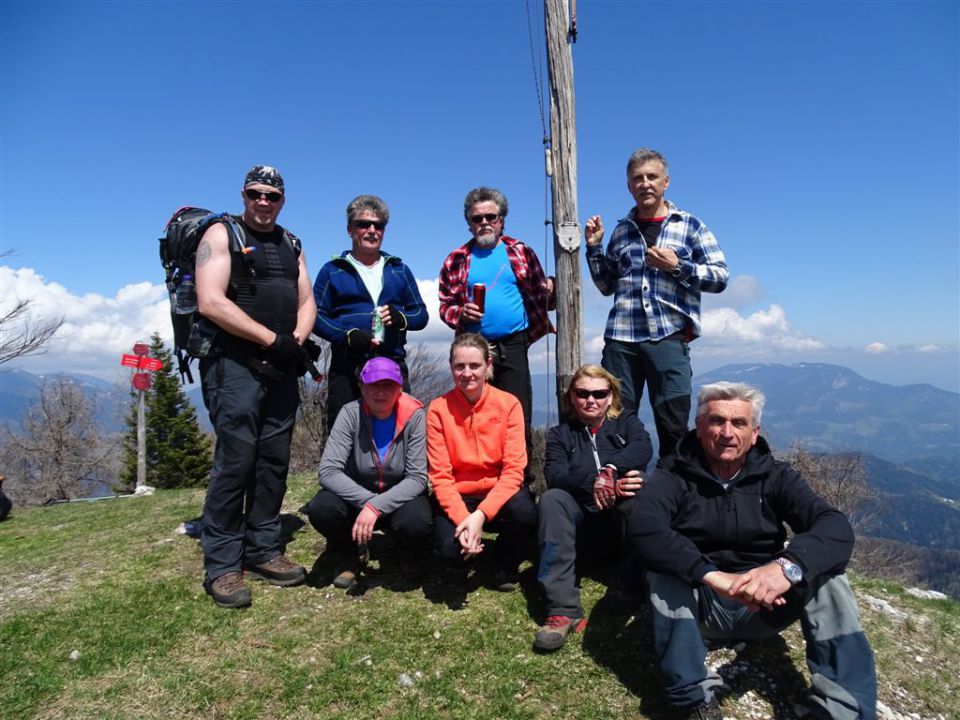 Črnivec-Lepenatka-Veliki Rogatec-26.4.2015 - foto povečava