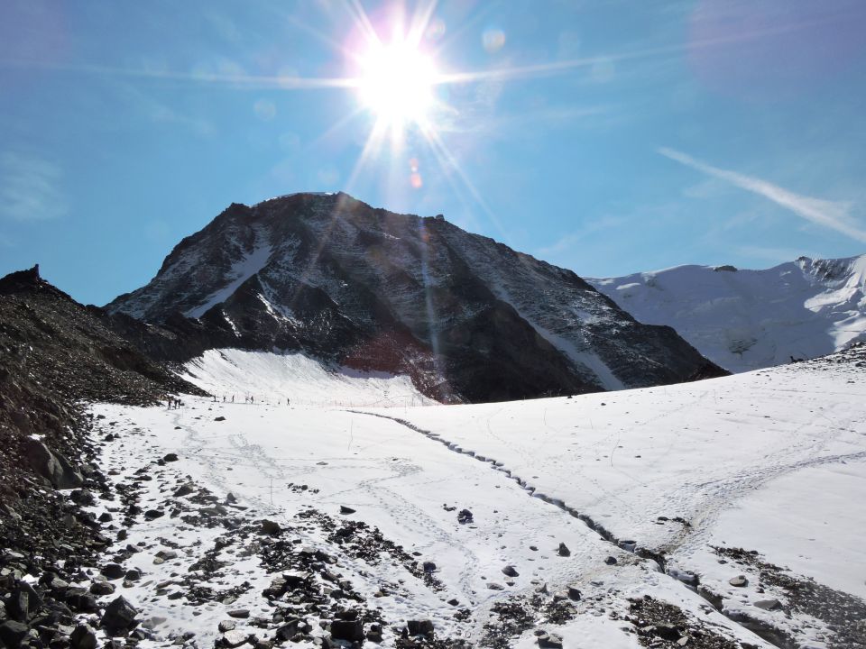 Nid d'aigle-goûter-mont blanc(4810m)-21.8.15 - foto povečava