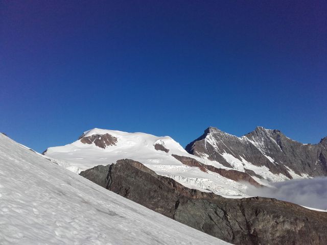 Brittania Hutte-Allalinhorn(4026m)-21.8.2016 - foto