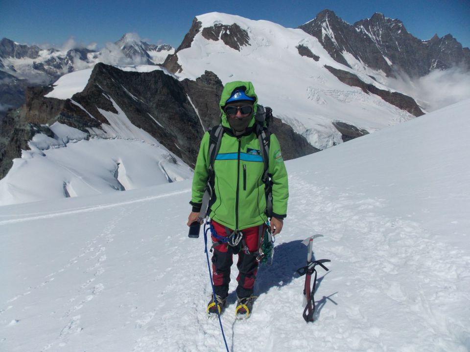 Brittania Hutte-Allalinhorn(4026m)-21.8.2016 - foto povečava