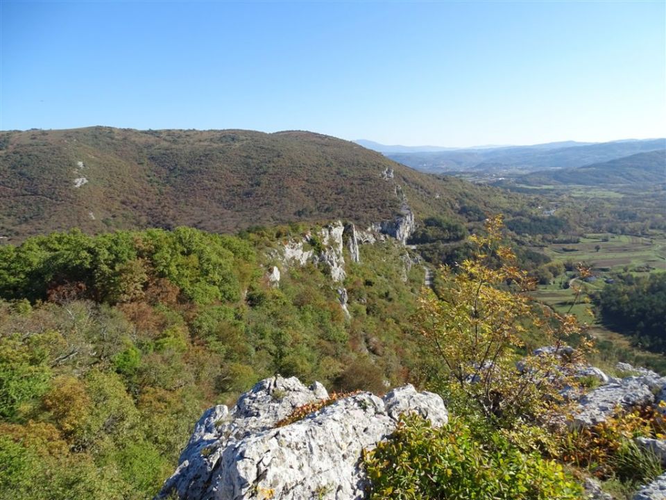 Komare-Kuk-Spodmoli-ruj na Krasu - 30.10.16 - foto povečava