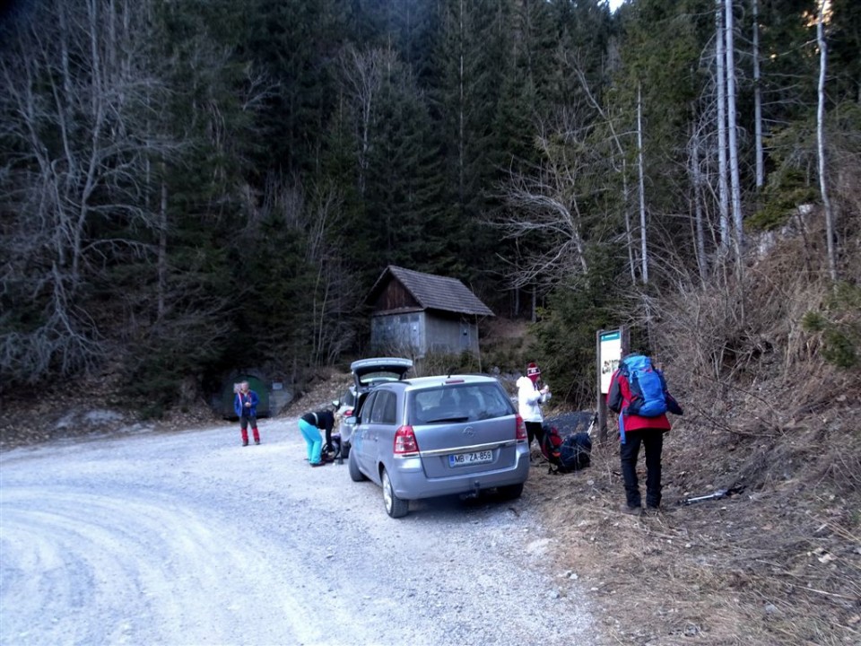 Topla-Knepsovo sedlo-Peca-Mala Peca-7.1.2017 - foto povečava