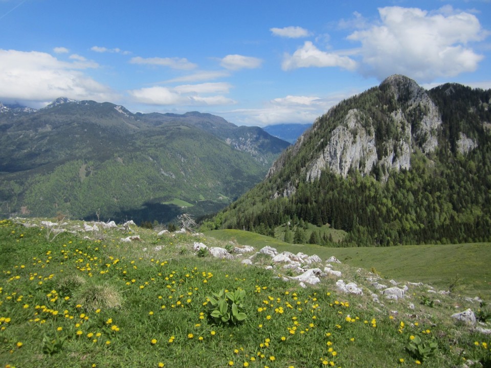 Kašna pl.-Lepenatka-V.Rogatec-21.5.17 - foto povečava