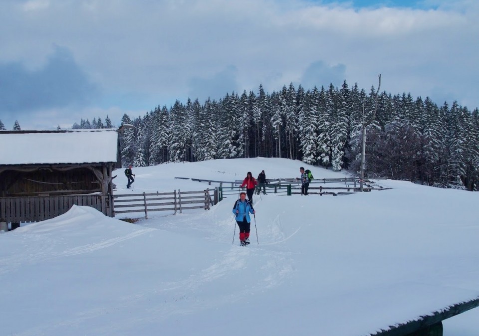 Zg.Okrog-Vivodnik-Dom na Menini-4.2.2018 - foto povečava