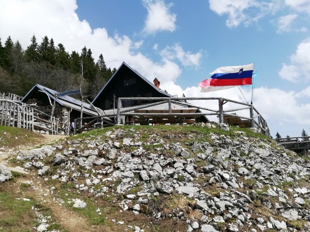Ljubelj-Begunjščica-Roblekov dom-29.4.2018 - foto
